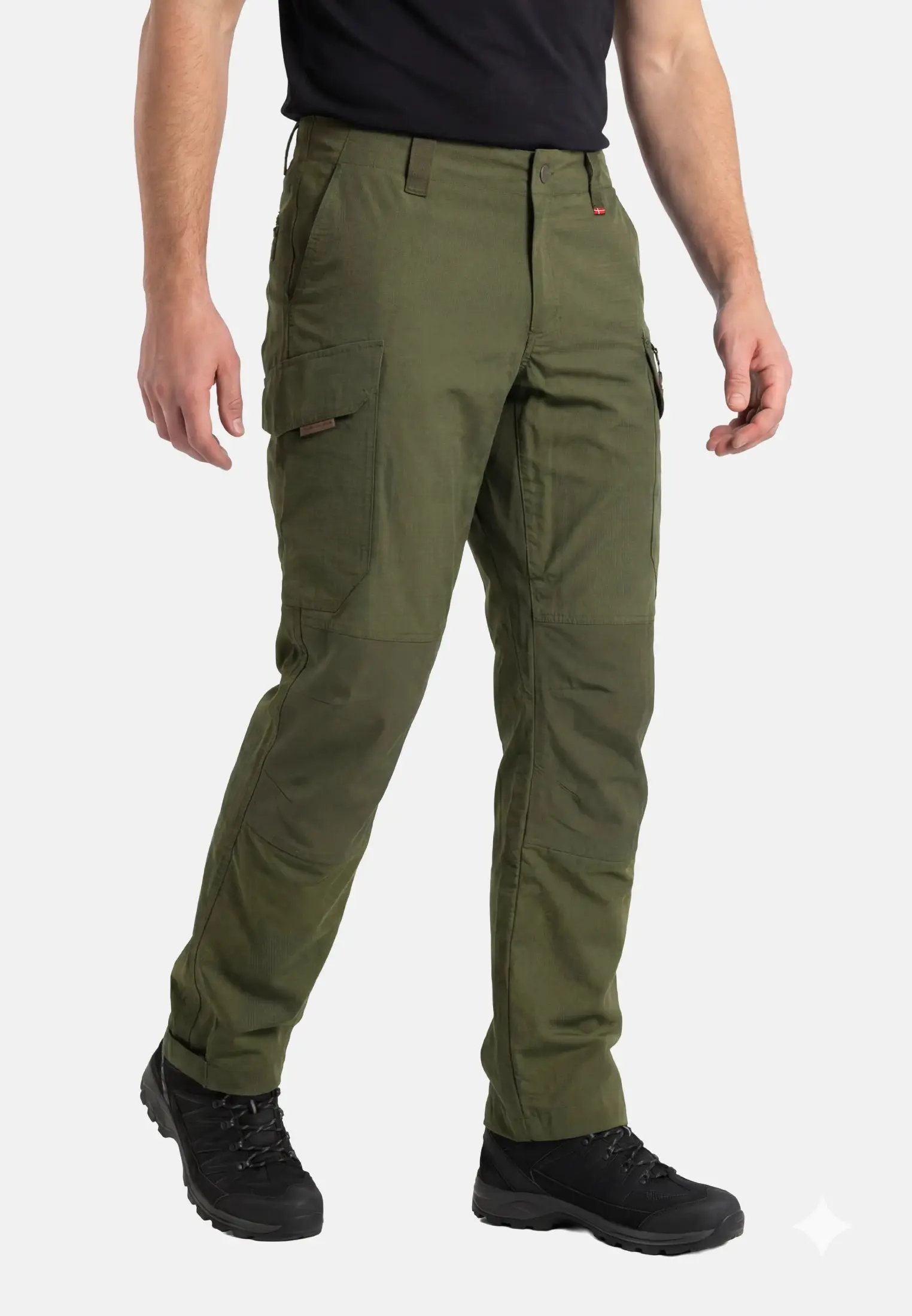 EXPLORER VANDREBUKSER