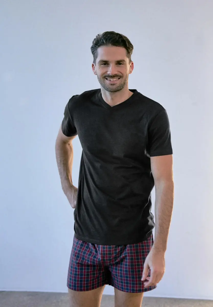 EASE V NECK T-SHIRT - Image 30